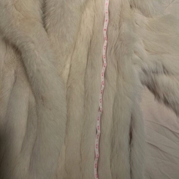 Authentic CHLOE Cream White Fur Coat Jacket size M - Picture 9 of 12